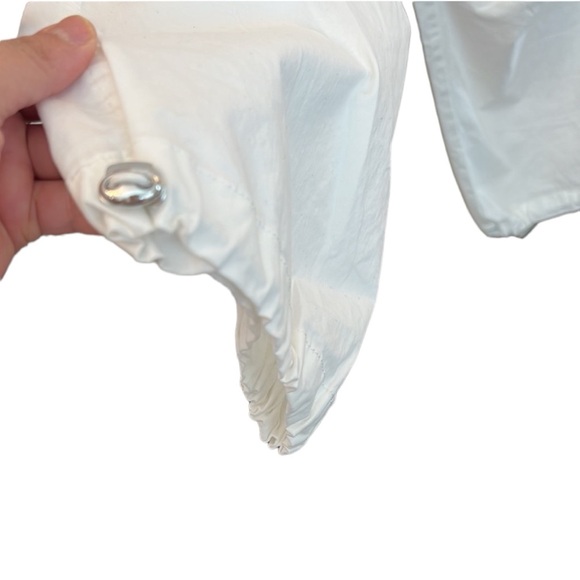 🏷️ NWT Forever 21 White Parachute 
Cargo Pants - Picture 9 of 12